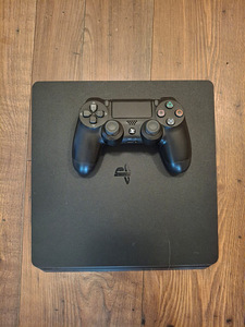 PS4 Slim 400 ГБ – игровая консоль (1 фото из 1)