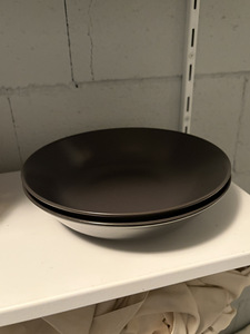 Taldrikute komplekt (1 foto / 2)