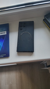 Samsung Galaxy S23 Ultra (2 фото из 4)