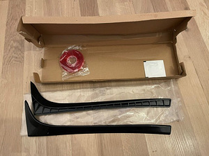 VW Golf 7 läikivmust ABS tagaklaasi spoiler (2 foto / 2)