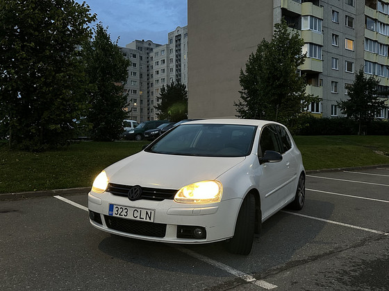 Volkswagen Golf V United