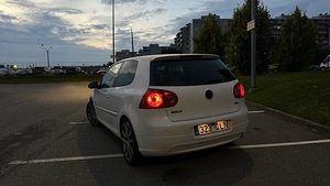 Volkswagen Golf V United (3 фото из 13)