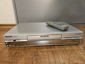 Видеомагнитофон Panasonic NV-HS830 S-VHS (2 фото из 5)