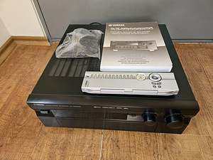 Yamaha RX-V2095 Audio Video Receiver (2 foto / 4)