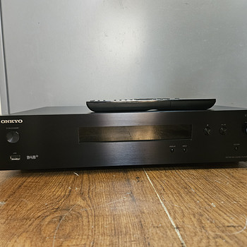 Onkyo NS-6170 network audio player DaC