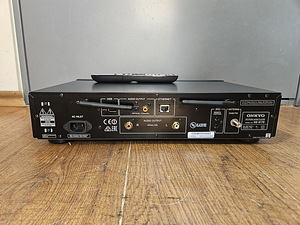 Onkyo NS-6170 network audio player Dac (3 foto / 3)