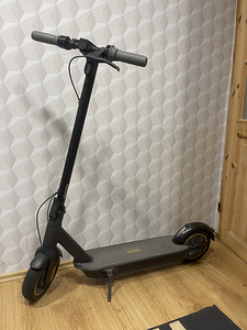 Segway Ninebot Max G30 (1 foto / 3)