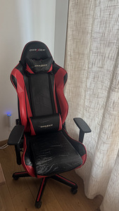 Игровое кресло DXRacer (1 фото из 2)