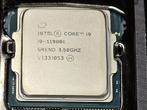 ROG Maximus XIII Extreme + процессор Intel CoreTM i9-11900K (6 фото из 7)