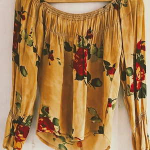 Vintage hpistiilis lilleline pluus, suurus S või M (3 foto / 6)