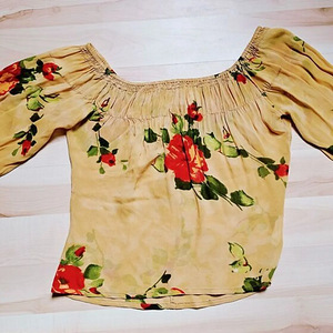 Vintage hpistiilis lilleline pluus, suurus S või M (5 foto / 6)