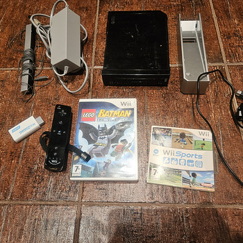 Nintendo Wii + 2 cd