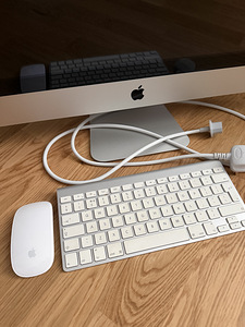 Apple iMac 27″ Late 2011 (2 foto / 6)