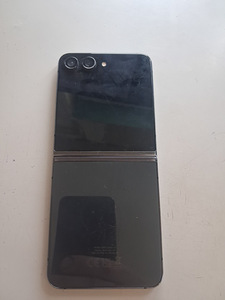 Samsung Galaxy Flip 5 512GB (3 фото из 4)