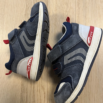 Geox s.23