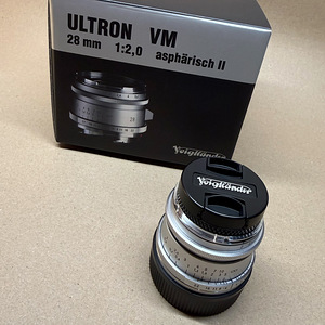 Voigtländer 28mm f/2 Ultron VM Type II, байонет Leica M (5 фото из 5)