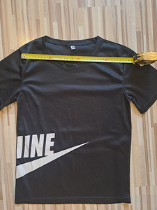 Футболка nike (2 фото из 3)