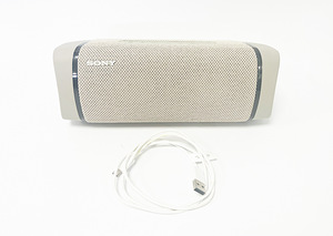 Колонка Sony SRS-XB33 (2 фото из 2)
