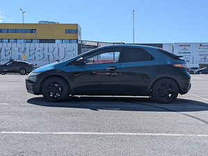 Honda Civic 1.4 61 kW • 2006 • 6-k manuaal (5 фото из 13)