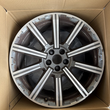 ОРИГИНАЛЬНЫЕ ЛИТЫЕ ДИСКИ AUDI 20"