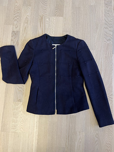 Пиджак Hugo boss (1 фото из 4)