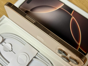 Apple iPhone 16 Pro Desert Ti 128GB uueväärne! Aku 93% (3 foto / 7)