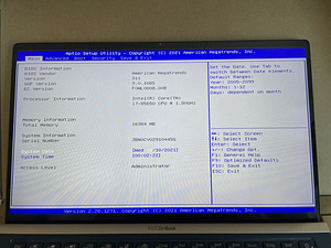 ASUS ZenBook UX433FN / i7-8565U / 16GB / 256GB NVMe / MX150 (5 foto / 10)