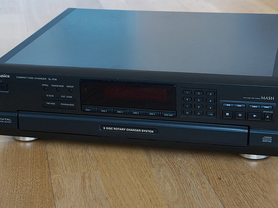 CD-плеер Technics SL-PD6 на 5 дисков