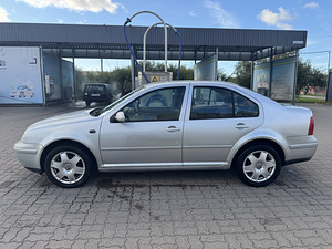 Авто (2 фото из 9)