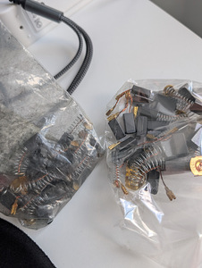 Süsinikharjad elektritööriistadele (2 foto / 2)
