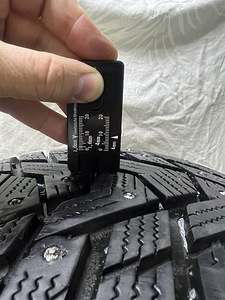 Hankook Winter i*Pike RS2 225/40 R18 (6 фото из 7)