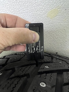Hankook Winter i*Pike RS2 225/40 R18 (7 фото из 7)