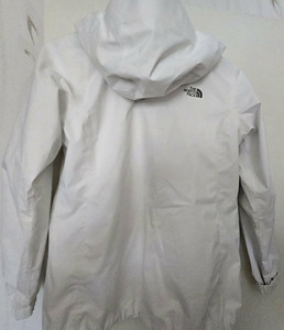 Женская ветровка THE NORTH FACE, новая (1 фото из 3)
