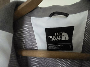 Женская ветровка THE NORTH FACE, новая (2 фото из 3)