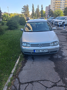 Volkswagen Golf 4 (1 фото из 10)