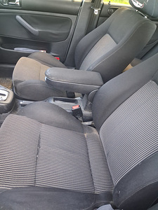Volkswagen Golf 4 (7 фото из 10)