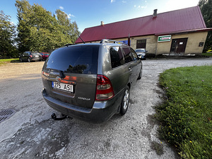 Toyota Corolla 1.6 81 кВт (3 фото из 12)