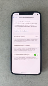 iPhone 12 (6 foto / 6)