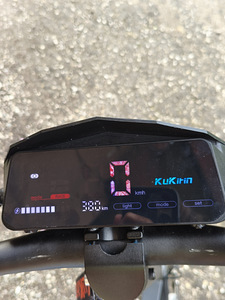 Kukirin G2 (4 фото из 4)