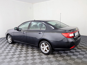 Chevrolet Epica Luxury Facelift ATM 2.0 VCDi 110kW (4 foto / 7)