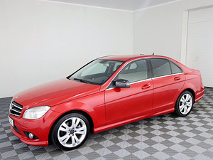 Mercedes-Benz C 220 AMG ATM 2.1 CDI 125kW (2 фото из 8)