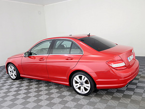 Mercedes-Benz C 220 AMG ATM 2.1 CDI 125kW (4 фото из 8)