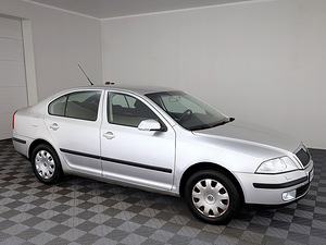 Skoda Octavia Comfortline 1.6 75kW (1 фото из 7)