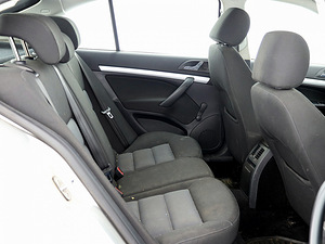 Skoda Octavia Comfortline 1.6 75kW (7 фото из 7)