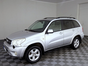 Toyota RAV4 Linea Sol Facelift 4x4 2.0 110kW (2 foto / 8)