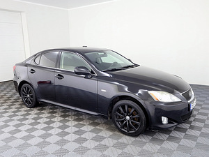 Lexus IS 220 Comfort 2.2 D 130kW (1 фото из 8)