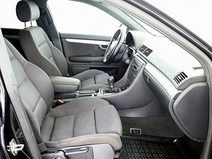 Audi A4 Comfortline 1.9 TDI 85kW (6 foto / 7)