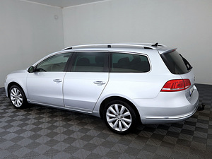 Volkswagen Passat Highline ATM 1.4 TSI 110kW (4 foto / 7)