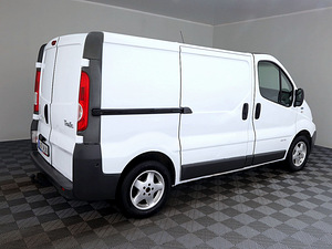 Renault Trafic Van Facelift 2.0 dCi 84kW (3 фото из 8)