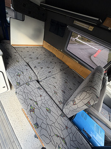 Mercedes-Benz Vito 111 CDI (3 фото из 10)